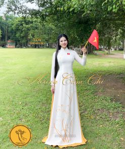 Áo dài thiết kế Hồn Việt Mã T379 Hoàng Cẩm Chi