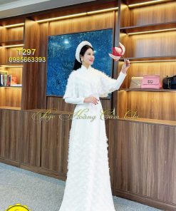 Áo dài thiết kế Ngọc Tuyết trắng mã T297 Hoàng Cẩm Chi
