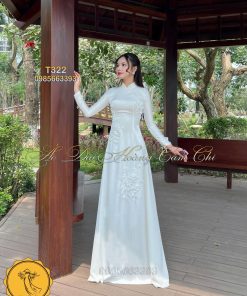 Áo dài thiết kế Thanh Vân trắng mã T322 Hoàng Cẩm Chi