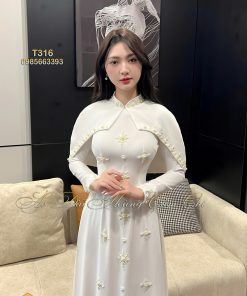 Áo dài thiết kế trắng kiêu sa mã T316 Hoàng Cẩm Chi