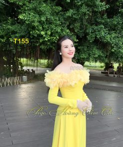 Áo dài thiết kế Ngọc Huê vàng mã T155 Hoàng Cẩm Chi