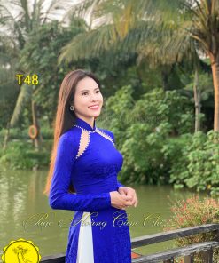Áo dài thiết kế mã T48 Hoàng Cẩm Chi