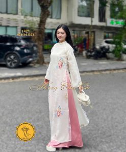Áo dài cách tân mã T421 Hoàng Cẩm Chi