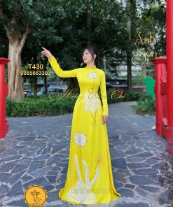 Áo dài thiết kế Ánh Sen mã T430 Hoàng Cẩm Chi